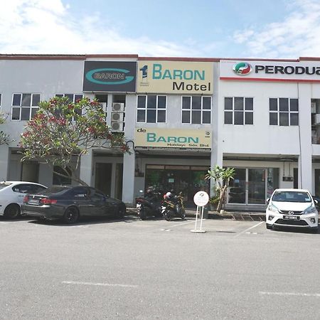 1 Baron Motel Куах Екстер'єр фото