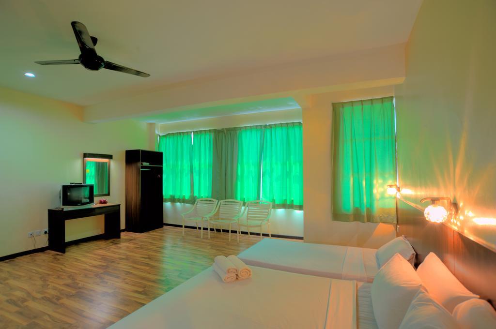 1 Baron Motel Куах Екстер'єр фото